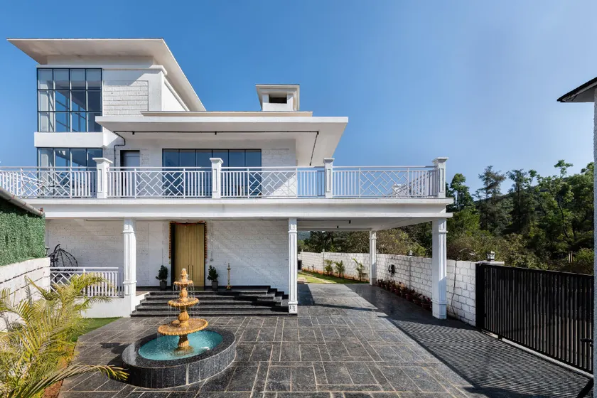 ASHVIDA - Luxury Villa Collection - Image 1