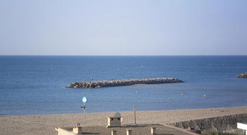 Valras 1ère ligne vue pleine mer - Image 1