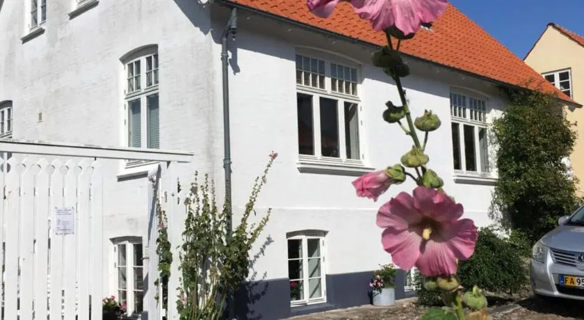Hyggelig lille lejlighed - Image 1