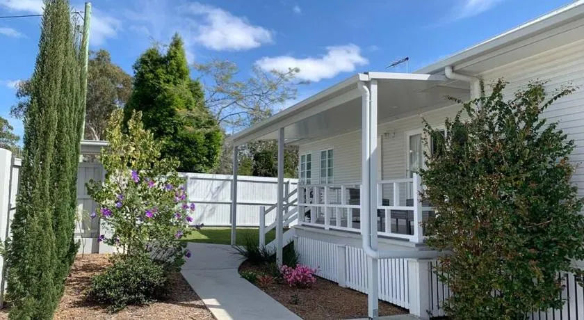 Fully Renovated 3 Bedroom House - Image 1