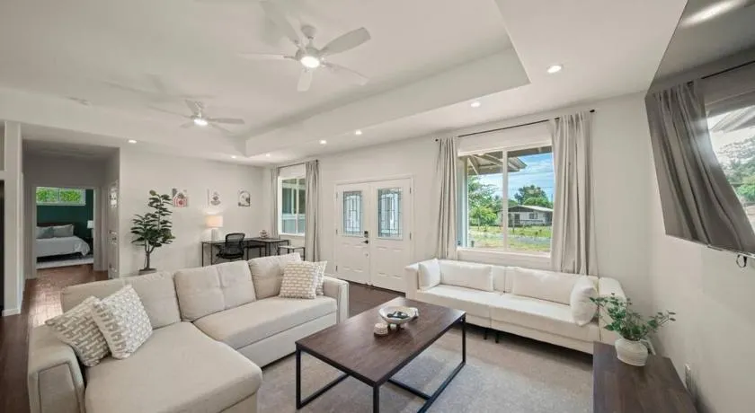 HAWAII PARADISE 3Bd2a Home w Pool and FirePit near Ocean - Image 1