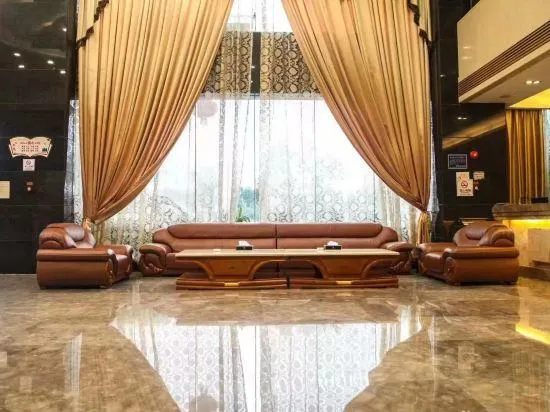 Bay View Hotel - Image 1