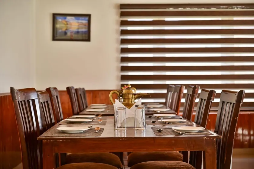 Kartok Hotel - Image 1