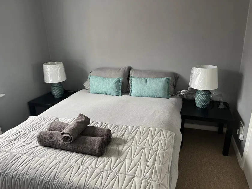 Brighton Central Home with free parking - Image 1