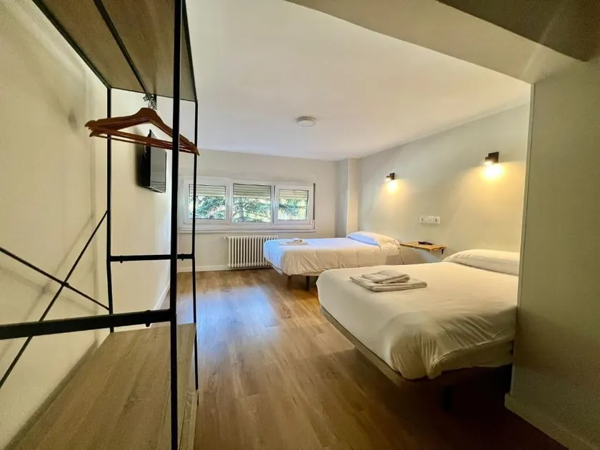 Hostal Bernabeu - Image 1