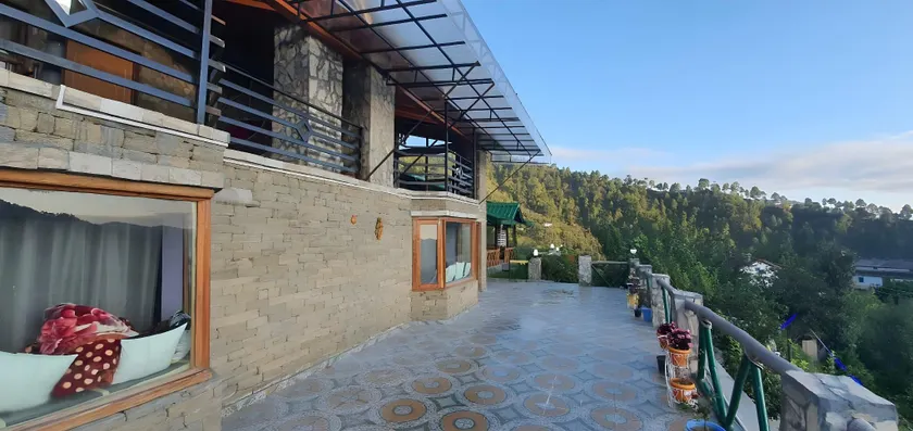 S K and Shiv Cottages - Image 1