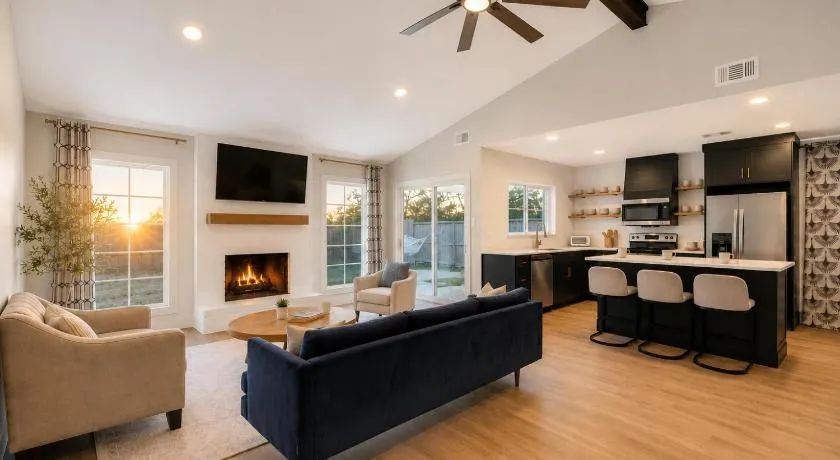 Heart of The Woodlands Getaway Pet Friendly - Image 1