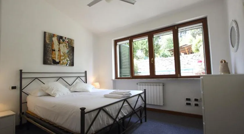 Appia Antica 1BR with swimming pool - Image 1
