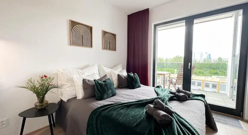 REAL Living by REFA Balcony Retreat 75 - Image 1