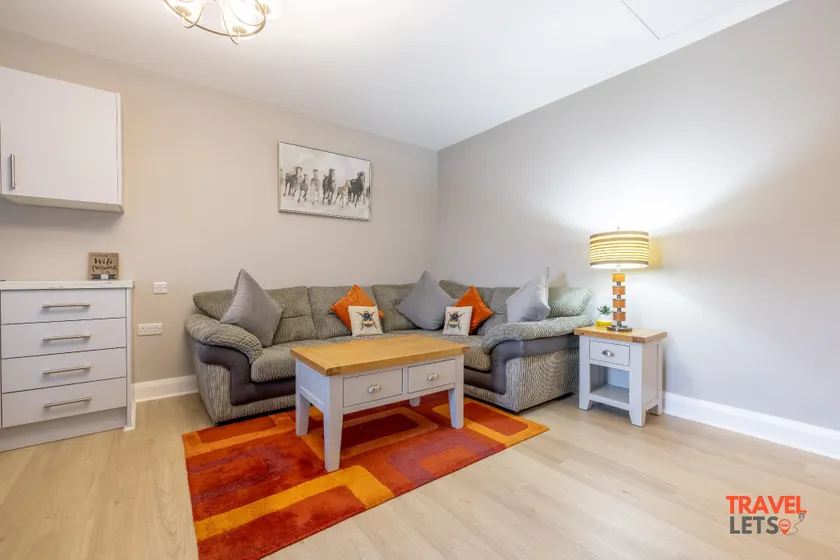 Homestead Hillsborough By Travel Lets Short Term Rental Agency Hillsborough Featuring Apartments, Deluxe Double Suites & Triple Ensuite Rooms - Image 1