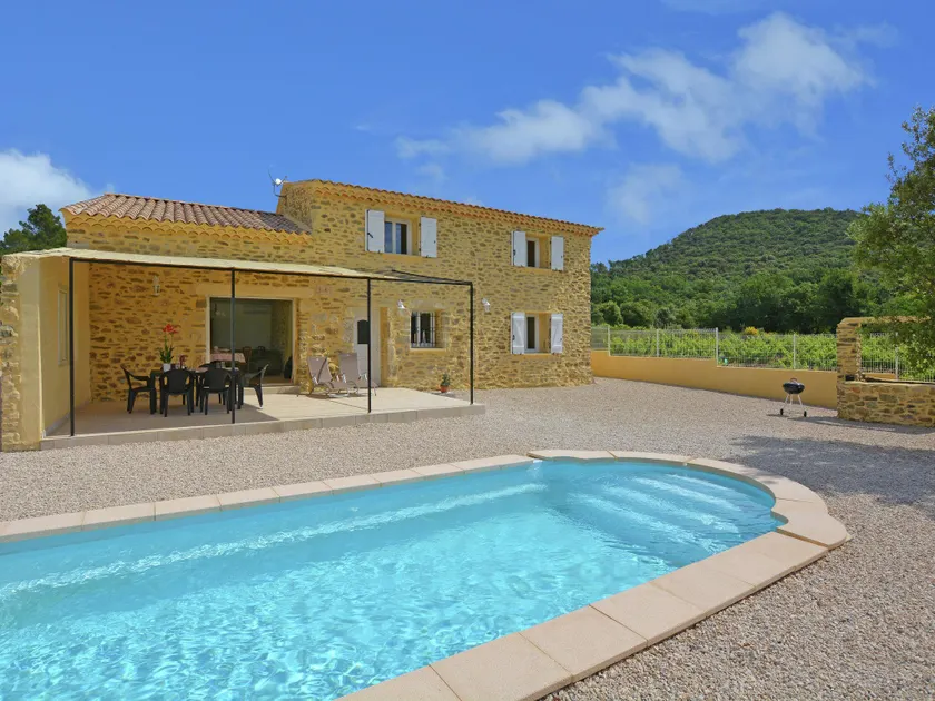 Vacker villa med privat pool i Gard - Image 1