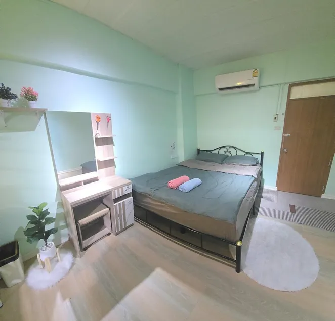 103 Lovely AC apartment with private kitchen - Image 1