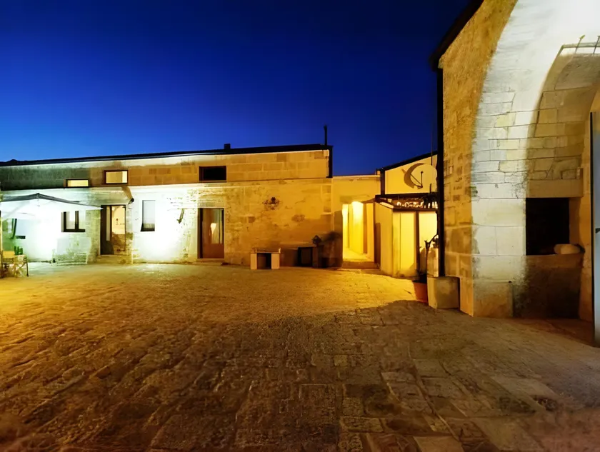 Mastro Vanni - Urban Masseria - Image 1