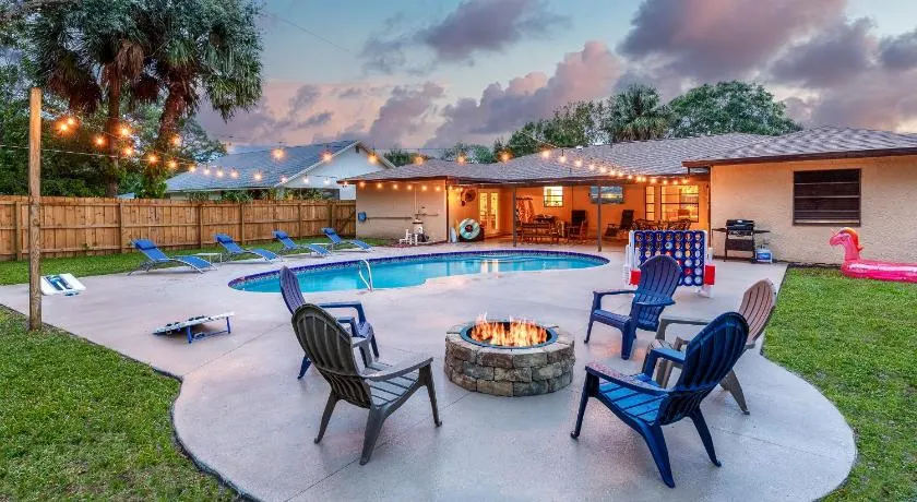 Heated Pool, Game Room & 4Bdrm - Bay Bungalow - Image 1