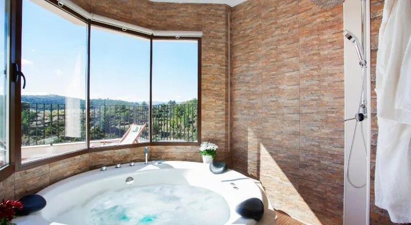 Casa rural Torre Buena Vista a 40 minutos de Valencia con gran jacuzzi y vistas maravillosass - Image 1