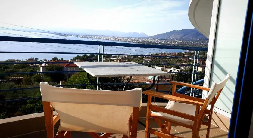 Kamari Blue Apartments - Image 1