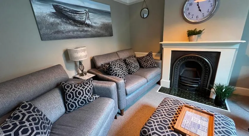 Charming 3 bedroom property in Bury St Edmunds - Image 1