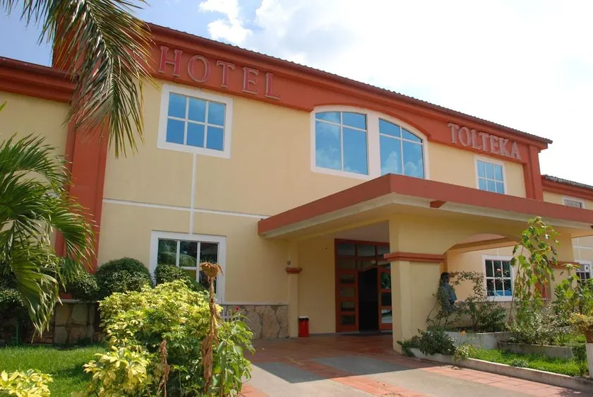 Tolteka Plaza - Image 1