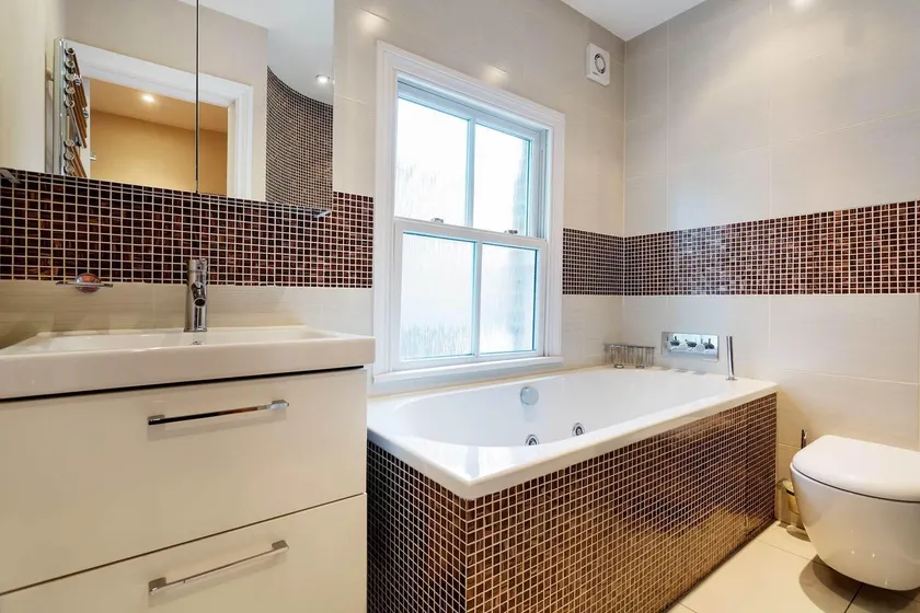 Southfields Hideaway - Image 1