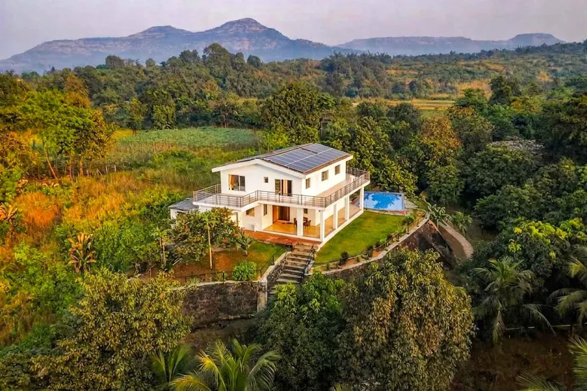 Aqua & Sage by StayVista - Riverside Villa with Pool & Terrace - Image 1