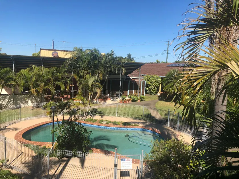 Oxley Motor Inn - Image 1