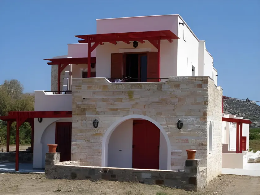 Acti Plaka Hotel - Image 1