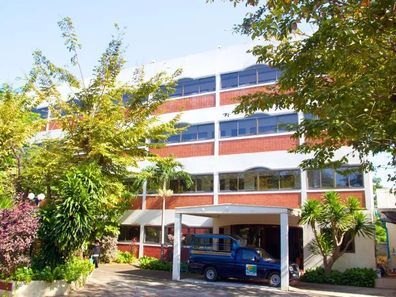 Sichang Shine Khao Resort - Image 1