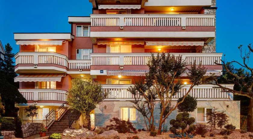 Senada Apartments - Image 1