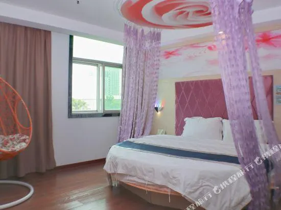 Shenzhen Xinji Fashion Hotel - Image 1