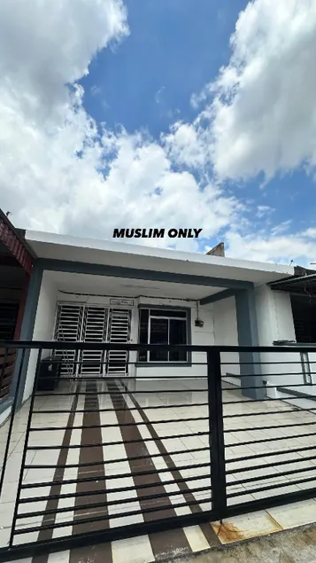 Aman Homestay Bandar Sri Sendayan - Image 1