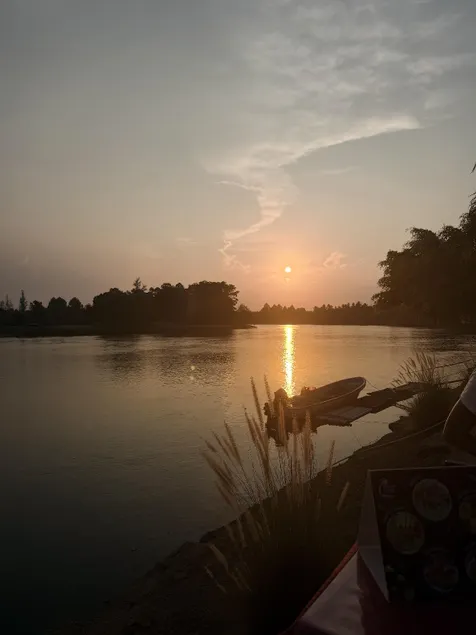 Baantia Chomtawan - Image 1