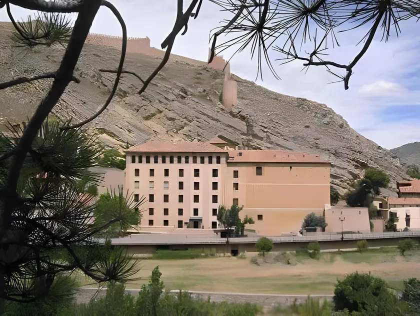 Hotel Arabia - Image 1