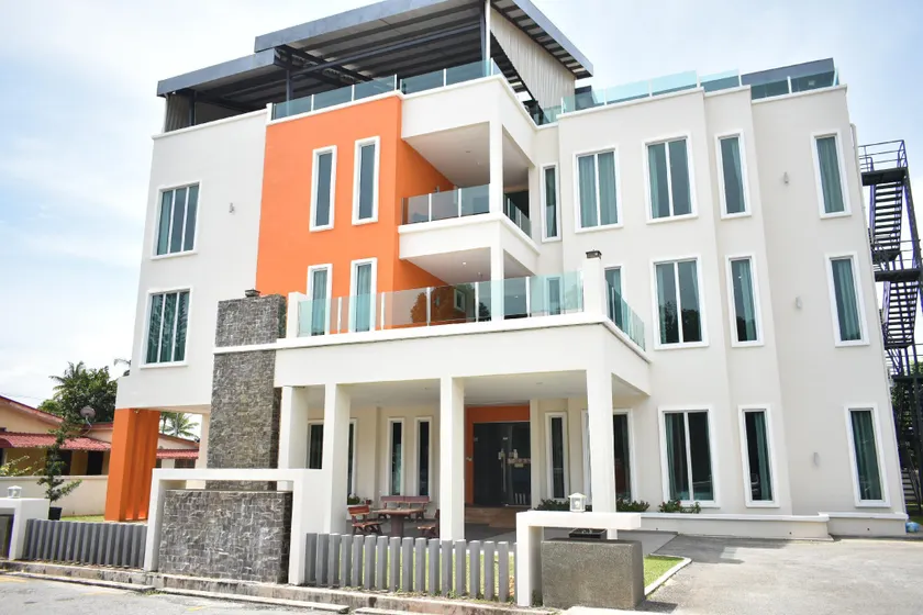 Eastville Residence - Image 1