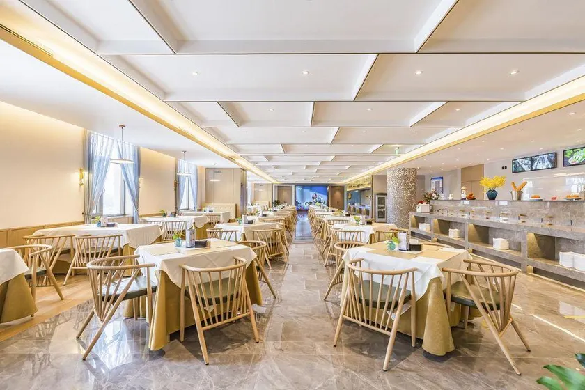 Jingtie Hotel (Beijing West Railway Station South Square) - Image 1
