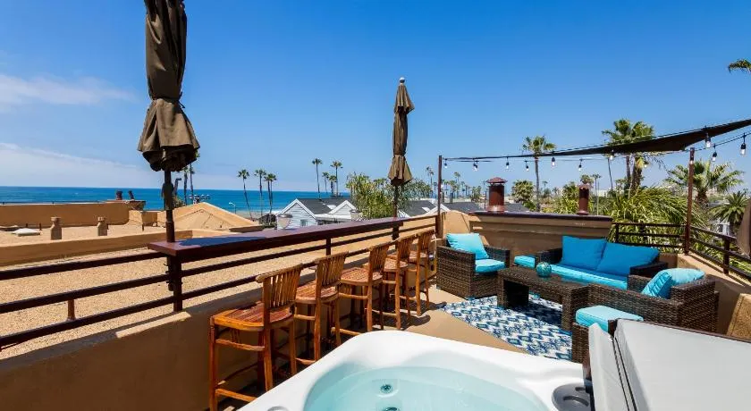 Rooftop Deck Spectacular Ocean View M-A - Image 1