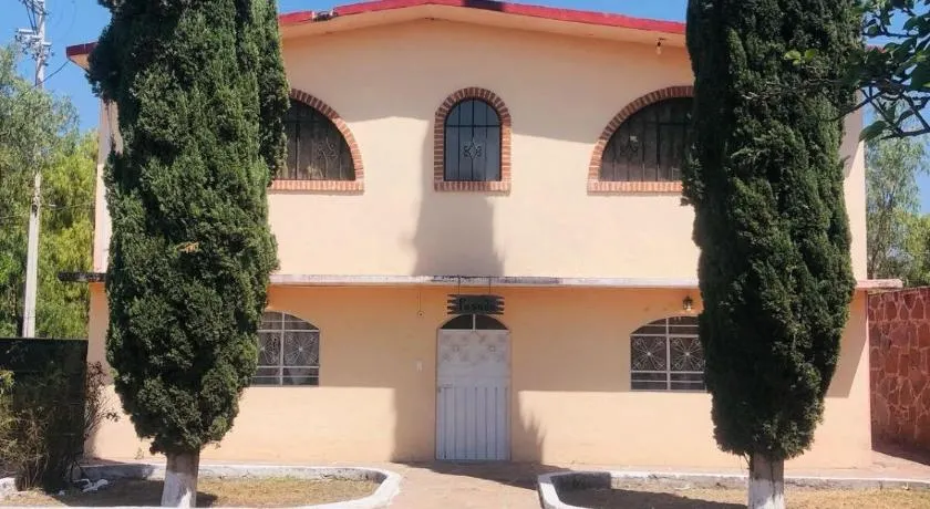 Casa Jardín Santiago - Image 1