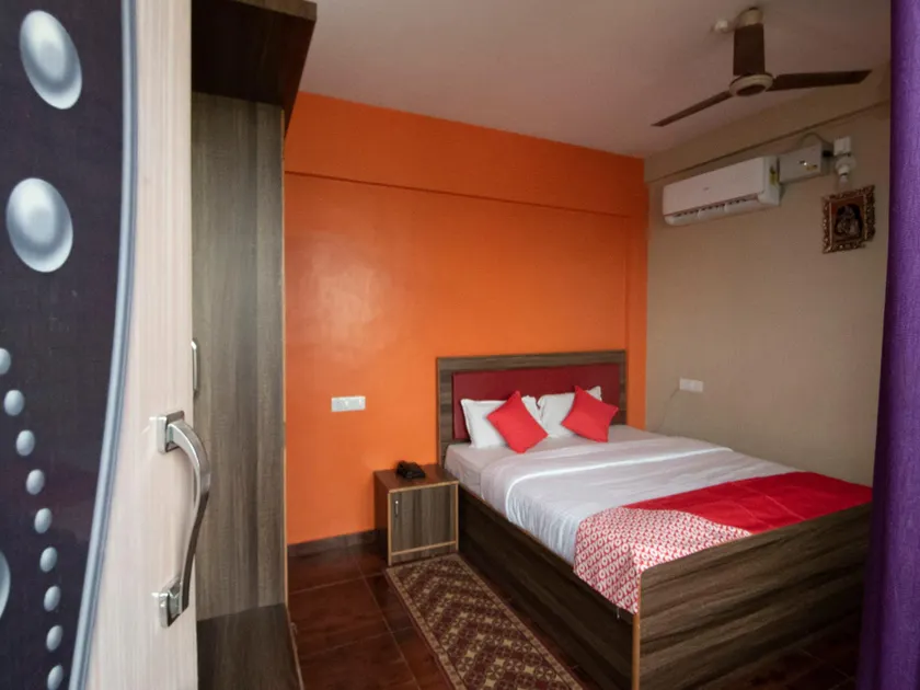 OYO Panchami Lodge - Image 1