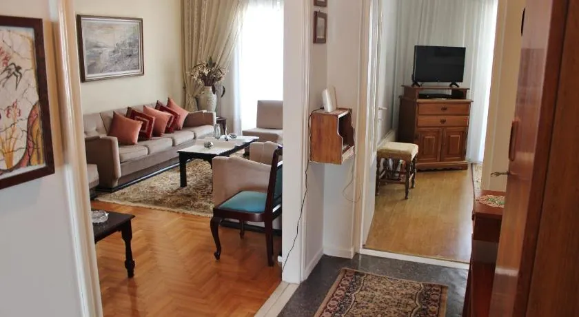 Naoussa Central Apartment - Image 1