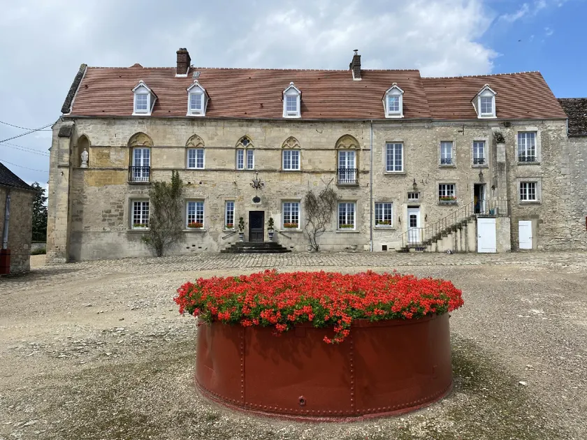 Maison Prieuré - Image 1
