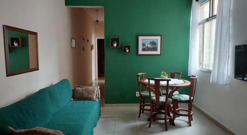 Apartamento novo no coração de Copacabana - Image 1