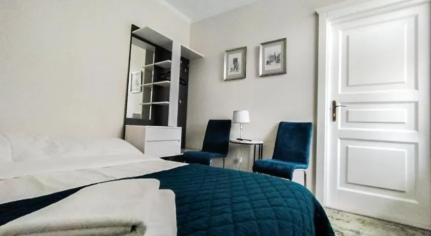 Apartamenty i pokoje gościnne KOŁODZIEJÓWKA - Image 1