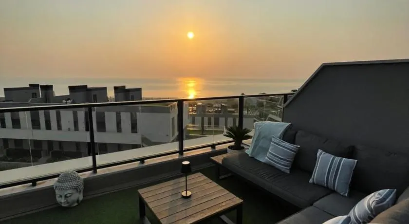 Iconic Alluba Alicante luxury bay - Image 1