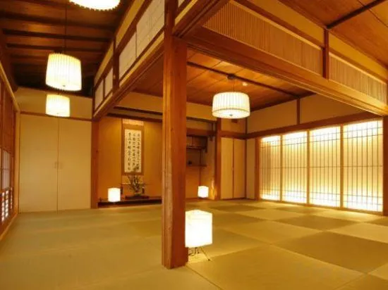 Kasumi Umenoya - Image 1
