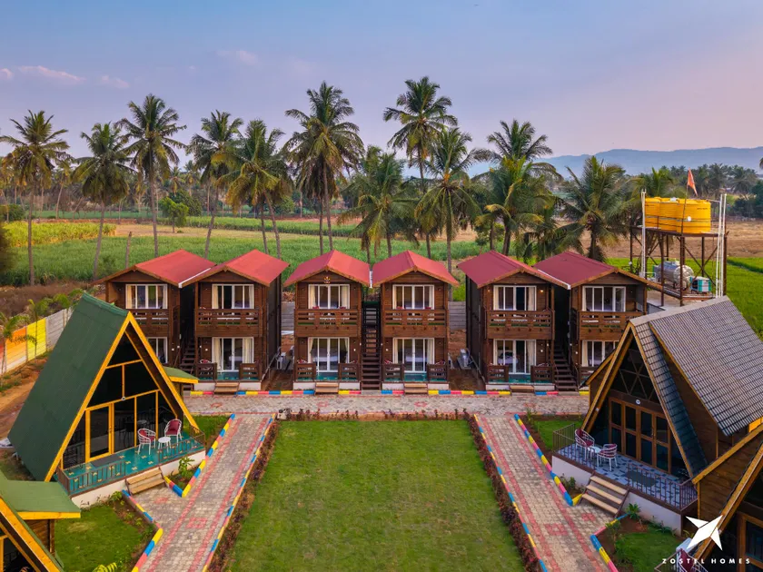 Zostel Homes Hampi - Image 1