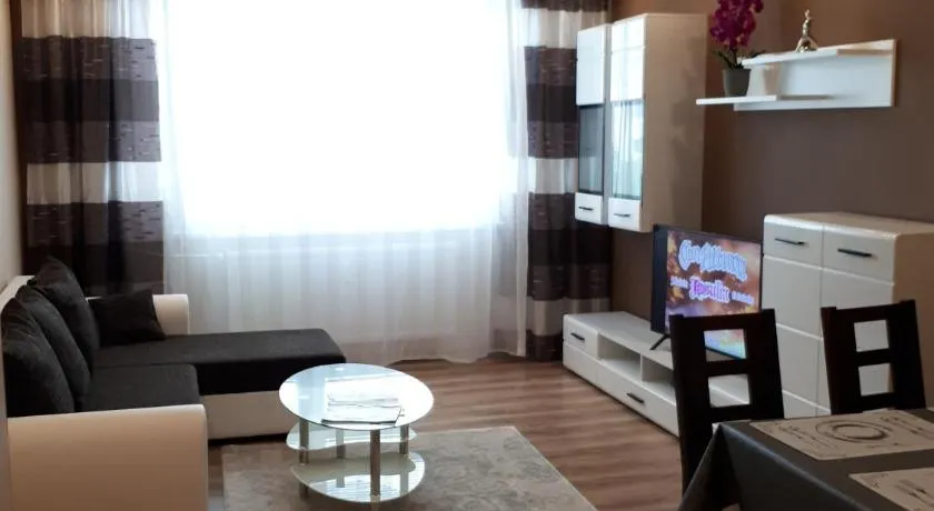 Apartment TT6 - Image 1