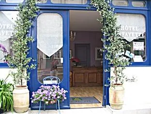 Hôtel La Fayette Rochefort (France) - Image 1