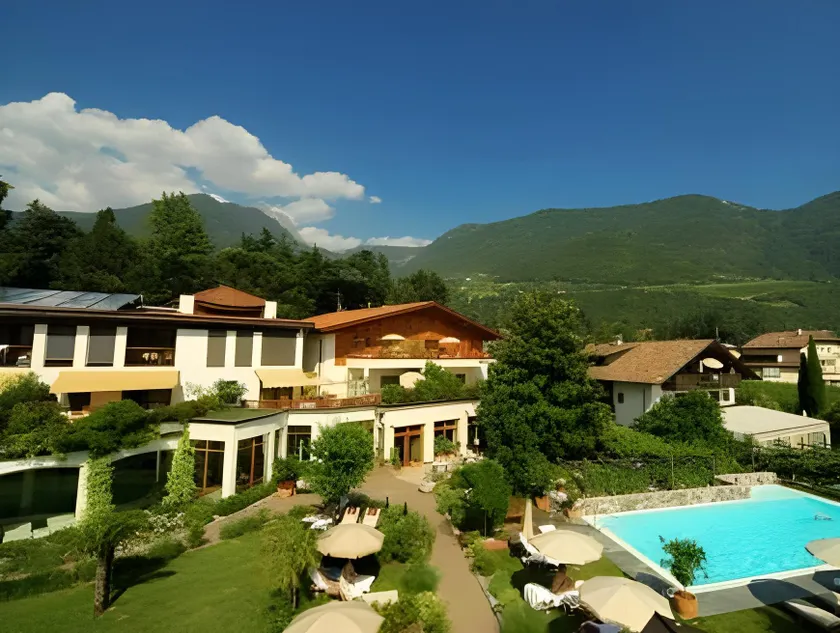 Hotel Ansitz Plantiz - Image 1