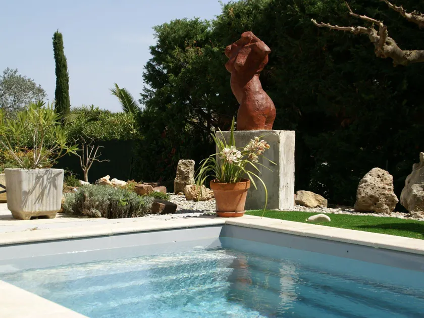 Romantic holiday home with a small private pool, located in the Provence. - Image 1