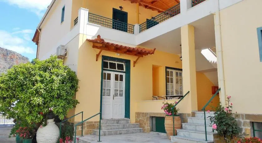 Costa-Rini Hotel - Image 1