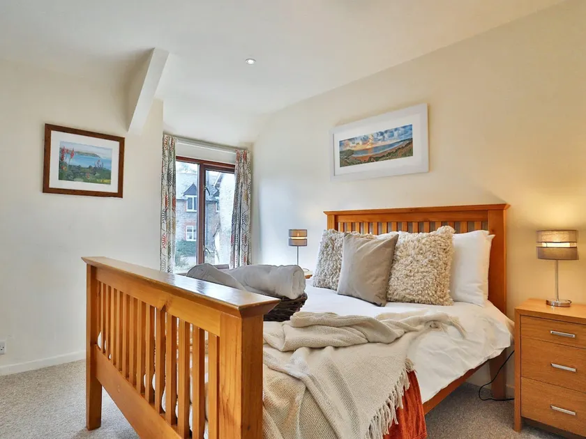 Upper Mill Cottages - Image 1